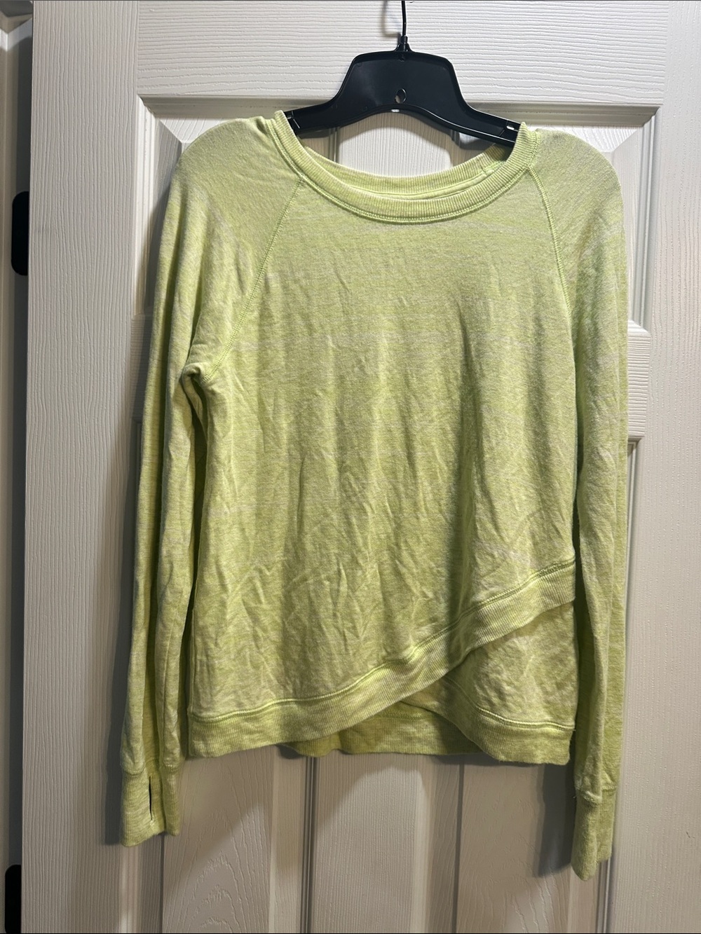 Athleta Girl Light Lime Crewneck Pullover